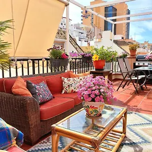 cosy-penthouse-with-excellent-location.es-andalucia.com/